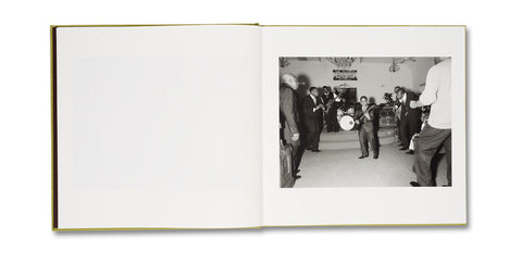 Songbook (First edition, second printing, signed)  Alec Soth - MACK